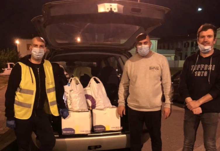Voluntários de S. Vicente doam cabazes aos mais necessitados do Bairro das Andorinhas