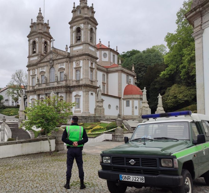GNR reforça fiscalização para travar pandemia