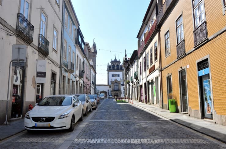 Braga com trânsito encerrado na Rua D. Gonçalo Pereira até ao final do verão