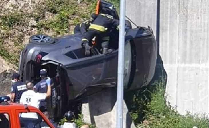 Carro cai de viaduto em Braga e faz dois feridos