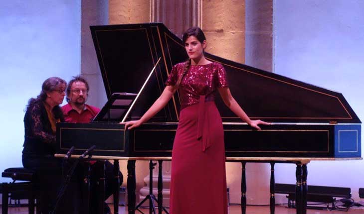 Jovem de Braga vence concurso internacional de canto na França