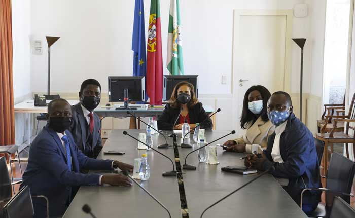 Guimarães recebe Governo de Guiné-Bissau para cooperação na área cultural