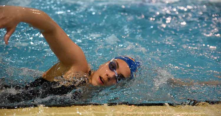 Profissionais de saúde, socorro e segurança de Famalicão vão ter acesso gratuito às Piscinas Municipais