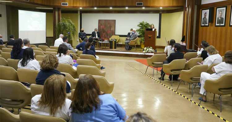 Hospital de Guimarães prestou tributo aos enfermeiros