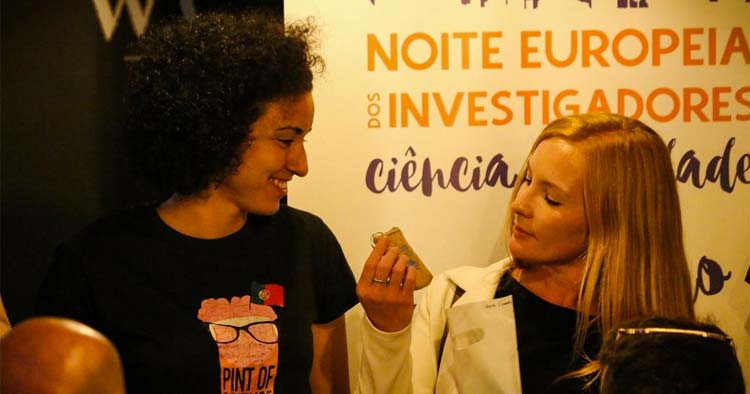 Pint of Science regressa online em Braga e Guimarães