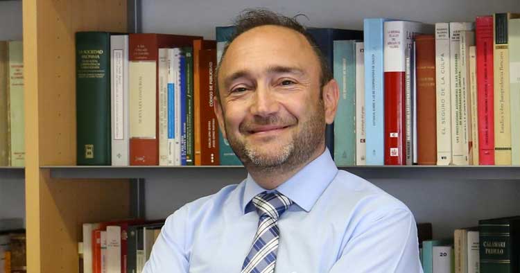 Professor da UMinho no Conselho Superior dos Tribunais Administrativos e Fiscais