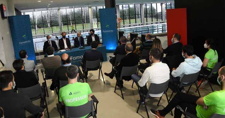 Famalicão celebra protocolos para reforçar aposta na Natação