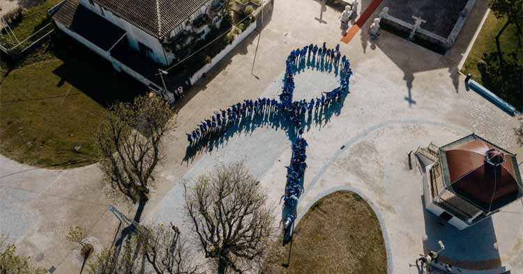 Laço Azul encerra Campanha de Prevenção dos Maus-Tratos na Infância em Esposende