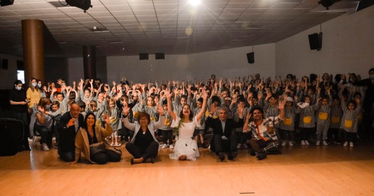900 petizes de Cabeceiras de Basto foram ao teatro para celebrar o Dia da Criança