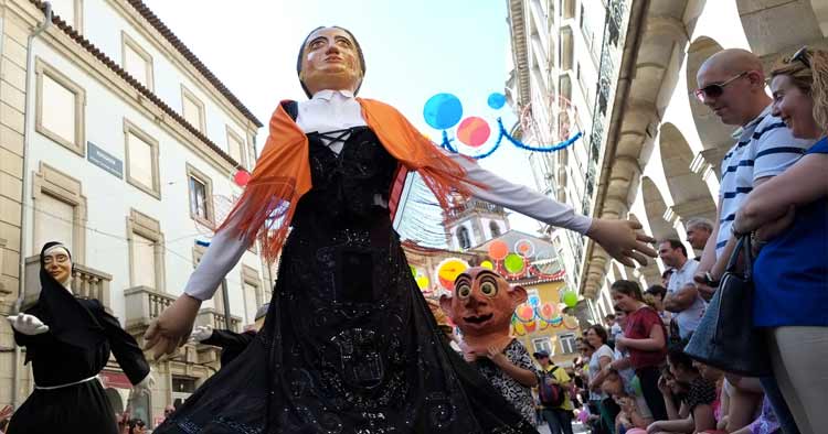 Mais de 2000 Gigantones e Cabeçudos vão animar o São João de Braga