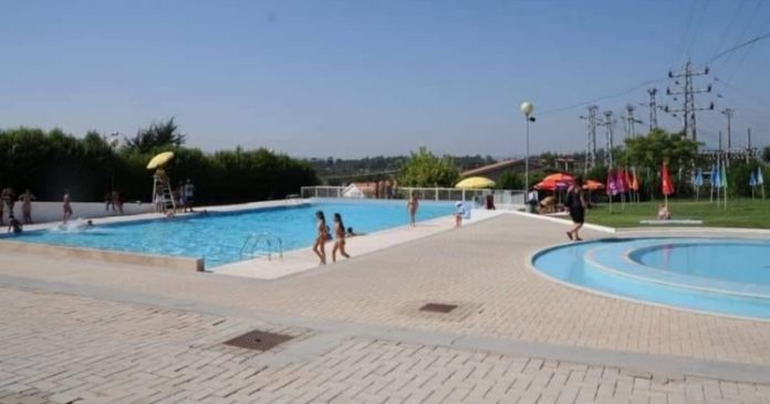 piscina de dume