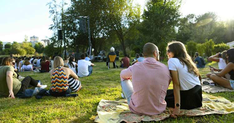 Devesa Sunset em Famalicão arranca ao som de Castello Branco