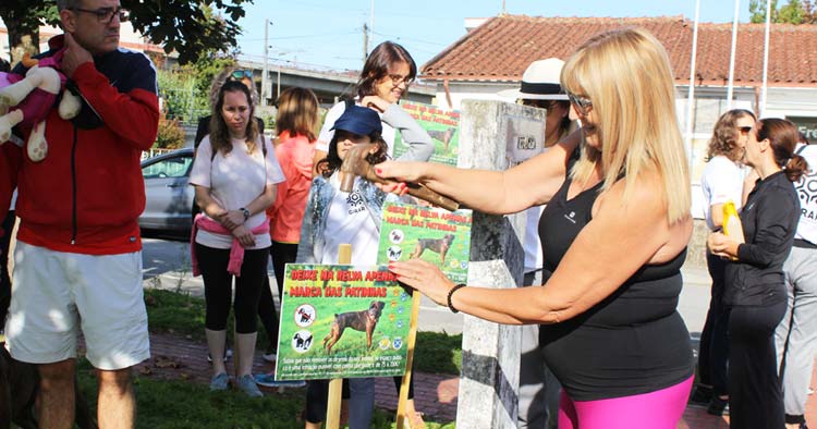 Braga: Cãominhada de Ferreiros e Gondizalves sensibilizou para a limpeza dos jardins e vacinação dos animais