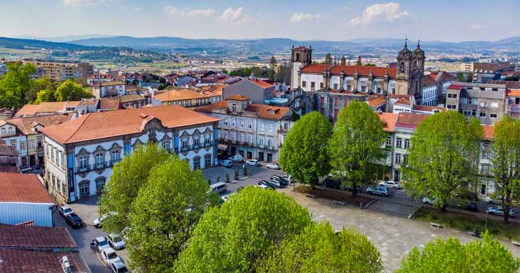 Braga transfere mais de 26 mil euros para as freguesias e entidades do concelho