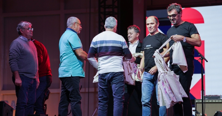 Braga: Festa de Natal da DST ao rubro com concerto de Pedro Abrunhosa