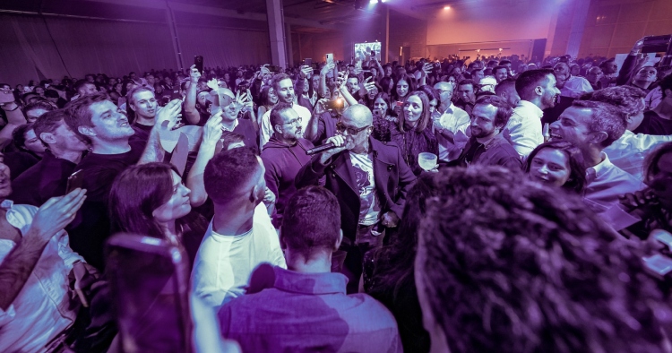 Braga: Festa de Natal da DST ao rubro com concerto de Pedro Abrunhosa