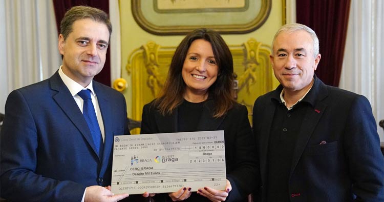 Festa de passagem de ano de Braga angariou 18 mil euros para a CERCI