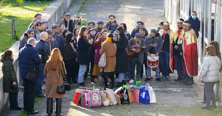 “Árvore dos Sonhos” deu prendas a jovens de cinco instituições de Braga