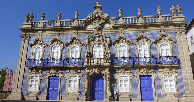 Palácio do Raio recebe exposição “Viagens por Saramago”