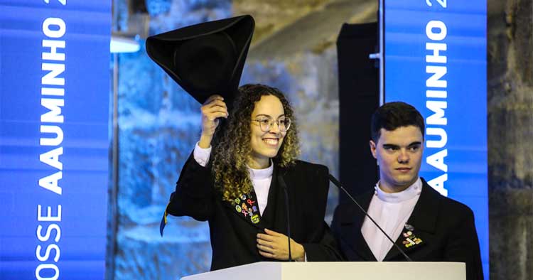 Margarida Isaías tomou posse como presidente da AAUMinho