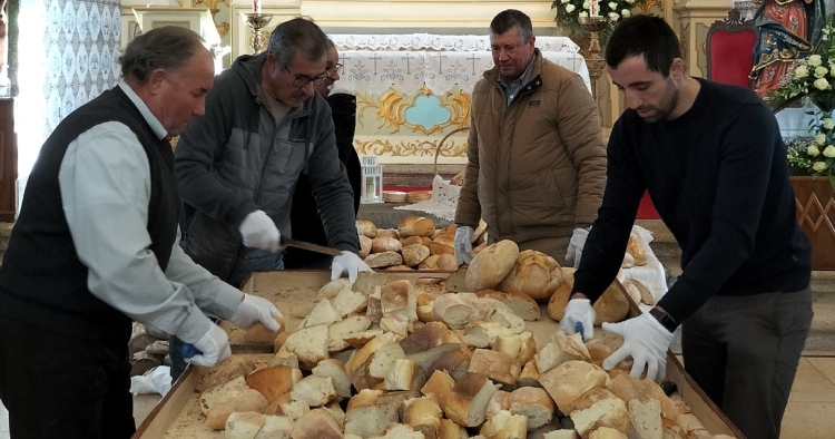 Freguesia de Braga distribuiu “Pão Bento” à comunidade