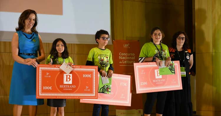 Maya Santos de Esposende em 3.º lugar no Concurso Nacional de Leitura