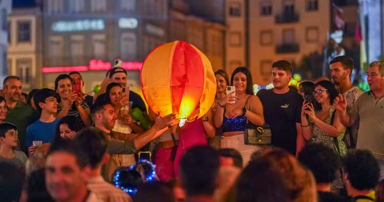 Noite de São João de Braga leva milhares às ruas da cidade