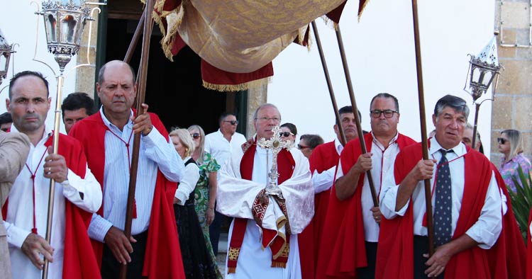 Braga: Merelim São Pedro venerou padroeiro com Majestosa Procissão