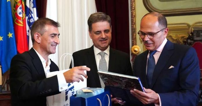 visita-embaixador