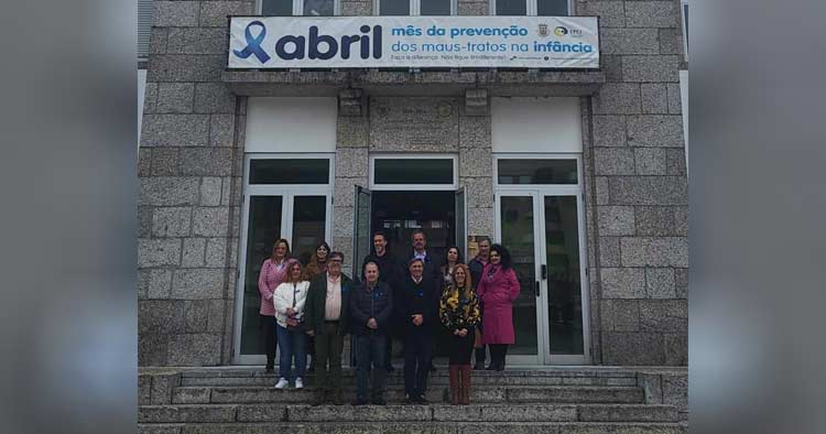 Campanha Laço Azul arrancou em Vieira do Minho
