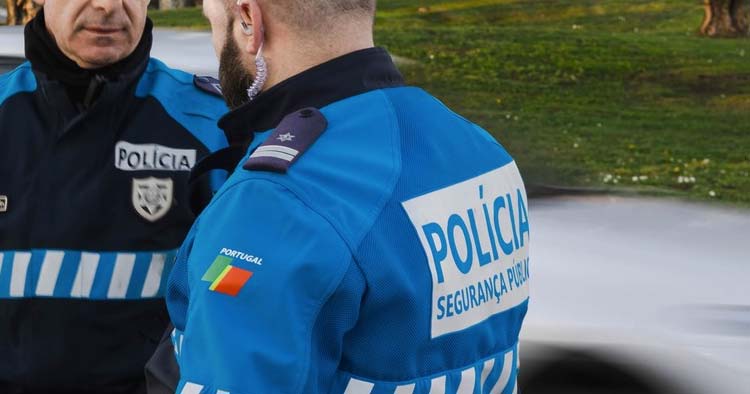 Dois adeptos detidos no Vitória SC – SC Braga por ameaças à Polícia