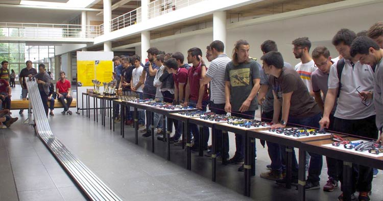 UMinho recebe maior festival universitário europeu de minicarros personalizados