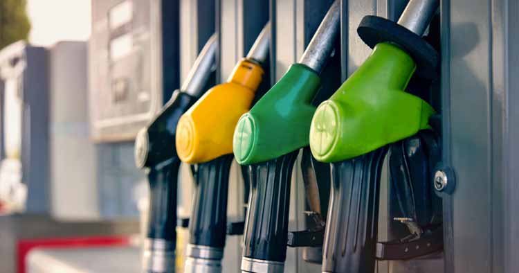 Combustíveis estão mais baratos esta segunda-feira