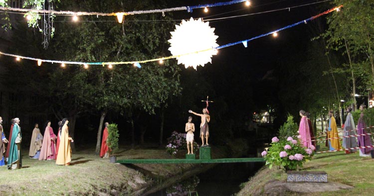 Milhares de luzes iluminam a cidade para as Festas de São João de Braga