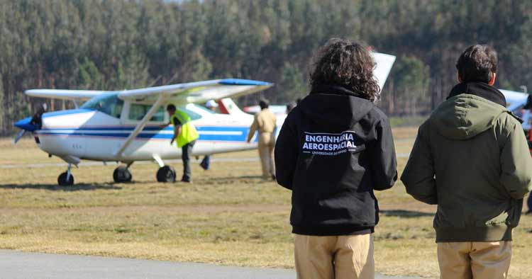 UMinho proporciona batismo de voo a 75 alunos de Engenharia Aeroespacial