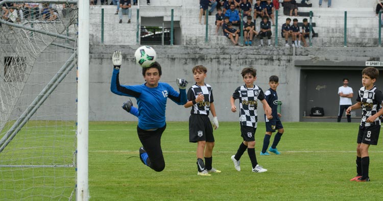 Mais de 600 crianças participaram na Festa do Futebol na Póvoa de Lanhoso