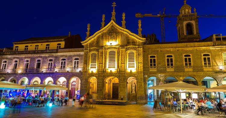 Braga lança guia para promover vida noturna da cidade