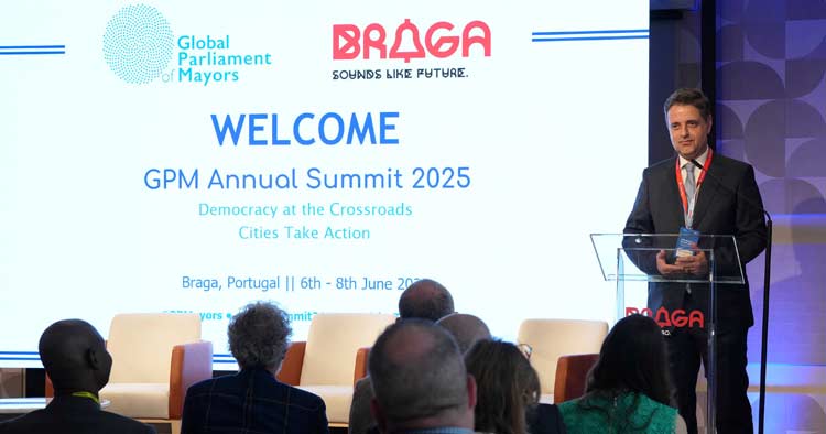 Cimeira do Global Parliament of Mayors arrancou em Braga