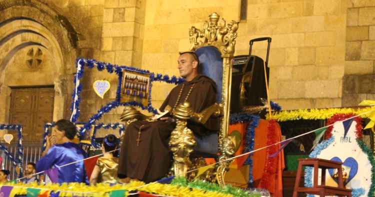 Marchas Populares de Santo António embelezaram ruas de Braga