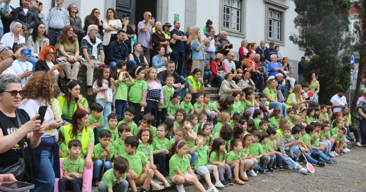 Crianças de Braga abrilhantaram Dia de Santo António com Marchas Populares