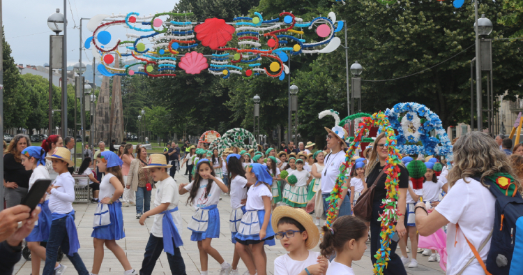 Crianças de Braga abrilhantaram Dia de Santo António com Marchas Populares