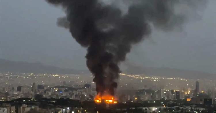 Estados Unidos da América bombardeiam o Irão