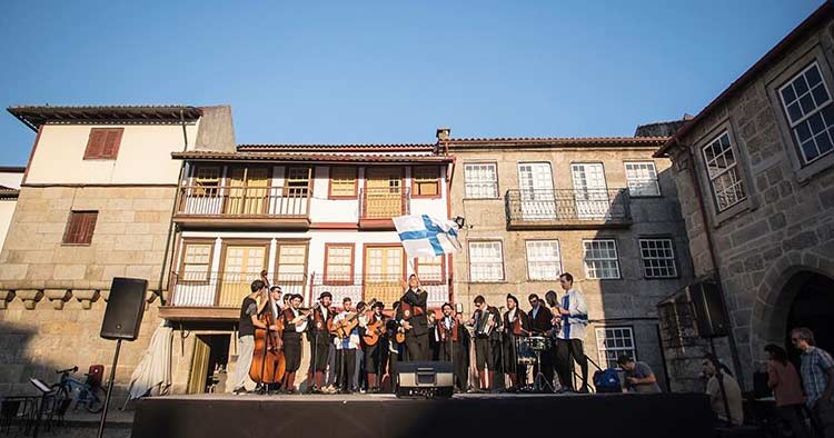 Guimarães recebe IV Encontro Ibero-Americano de Tunas Académicas