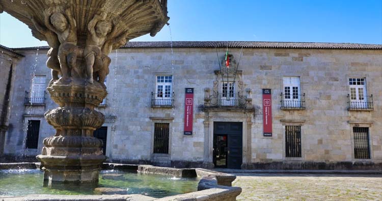 MarUMinho vai ser apresentado esta quarta-feira em Braga