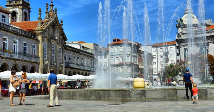 Temperaturas chegam esta sexta-feira aos 36 graus em Braga