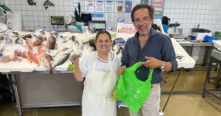 Vereador de Braga sensibiliza para a redução do uso de plásticos descartáveis