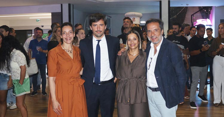 Bowling House reabriu em Braga com pista interativa única em Portugal