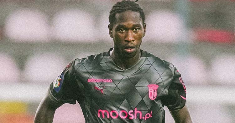SC Braga transfere Mário Júnior para o FC Felgueiras