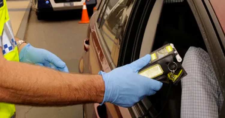 Condutor recusa fazer teste ao álcool e é detido em Braga