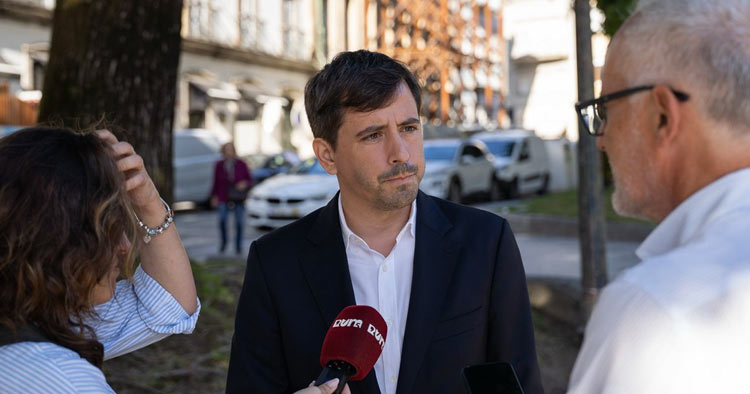 João Rodrigues acusa António Braga de “pôr em risco” o BRT